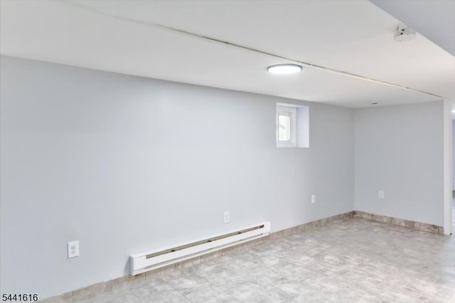 20 Edwin Pl, Newark City, NJ 07112