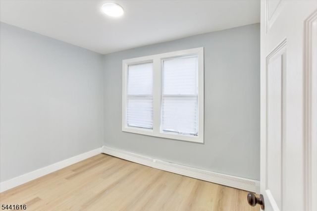 20 Edwin Pl, Newark City, NJ 07112
