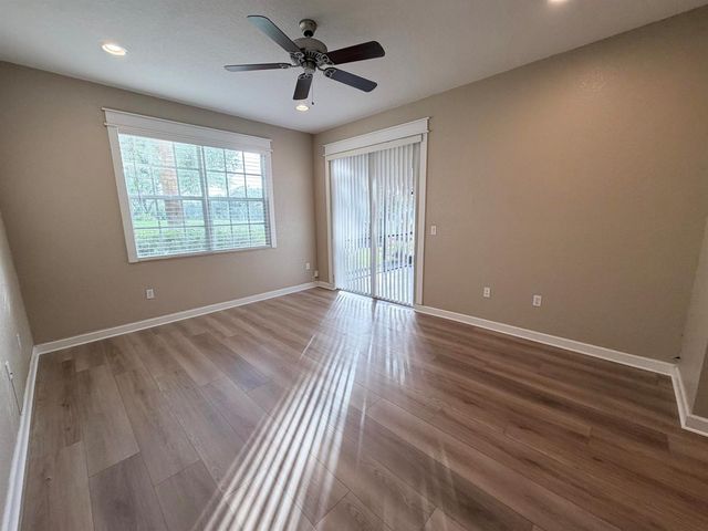 7911 NW 128th Lane 11-c, Parkland, FL 33076