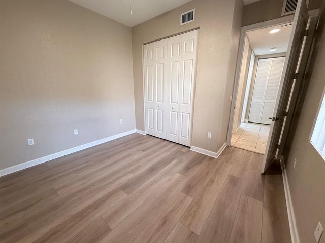 7911 NW 128th Lane 11-c, Parkland, FL 33076