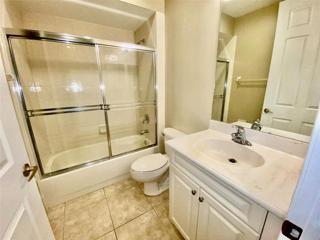 7911 NW 128th Lane 11-c, Parkland, FL 33076