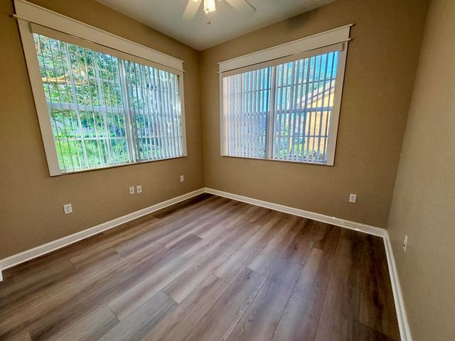 7911 NW 128th Lane 11-c, Parkland, FL 33076