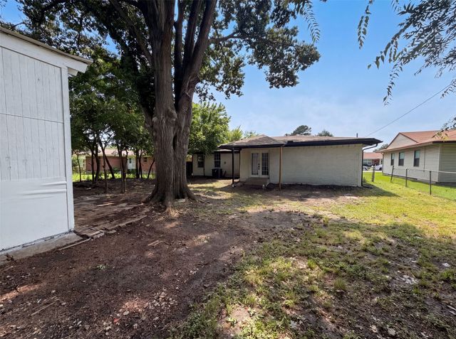 321 S 4th Street, Wylie, TX 75098