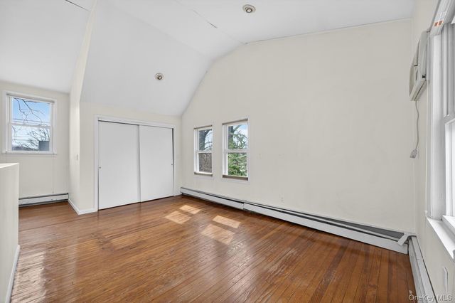 87 8th Avenue, Huntington Station, NY 11746