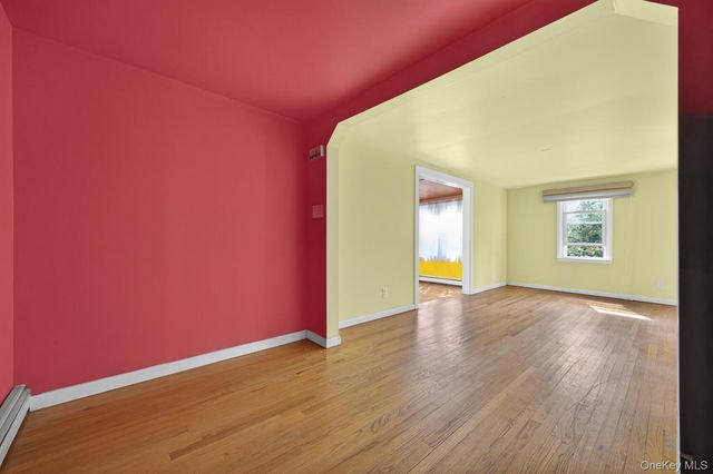 87 8th Avenue, Huntington Station, NY 11746