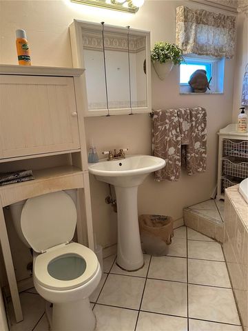 1427 AMY CIRCLE, Spring Hill, FL 34606