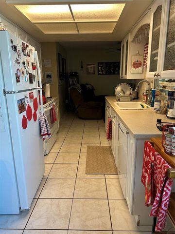 1427 AMY CIRCLE, Spring Hill, FL 34606