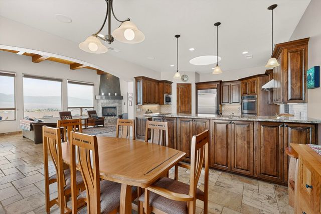 192 Camino Rayo Del Sol, Corrales, NM 87048