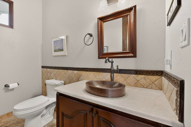 192 Camino Rayo Del Sol, Corrales, NM 87048