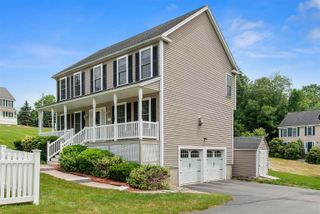 12 Cassily Lane, Dover, NH 03820