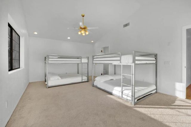 21245 OLD OAK RD, Alpine, CA 91901