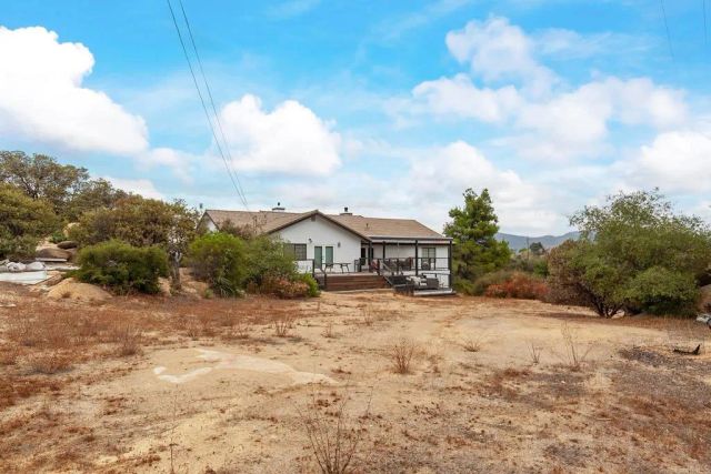 21245 OLD OAK RD, Alpine, CA 91901