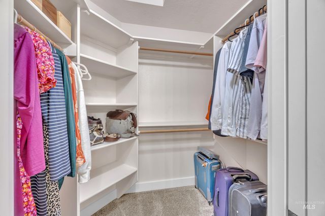 6280 S Solar Way, Boise, ID 83709