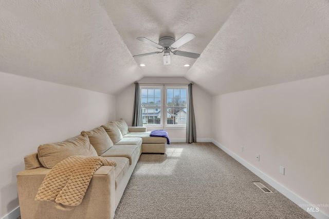 6280 S Solar Way, Boise, ID 83709