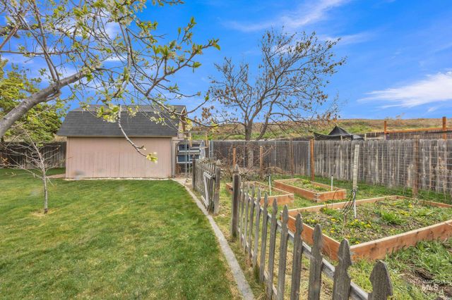 6280 S Solar Way, Boise, ID 83709