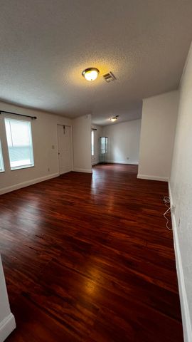 22850 Cascade Road, Boca Raton, FL 33428