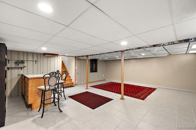 2226 Drexel Street, Dearborn, MI 48128