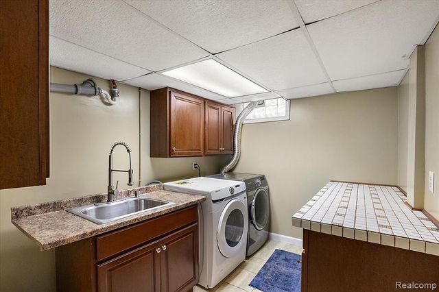 2226 Drexel Street, Dearborn, MI 48128