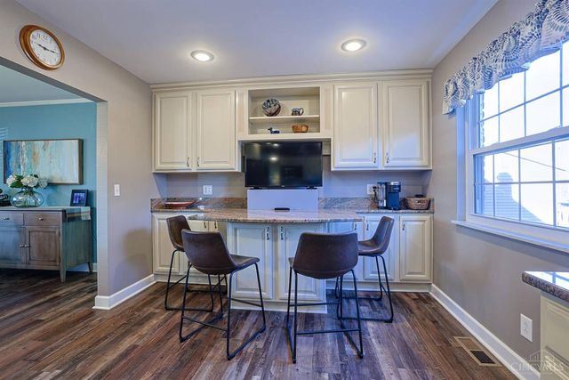 946 Mckelvey Road, Springfield Twp., OH 45231