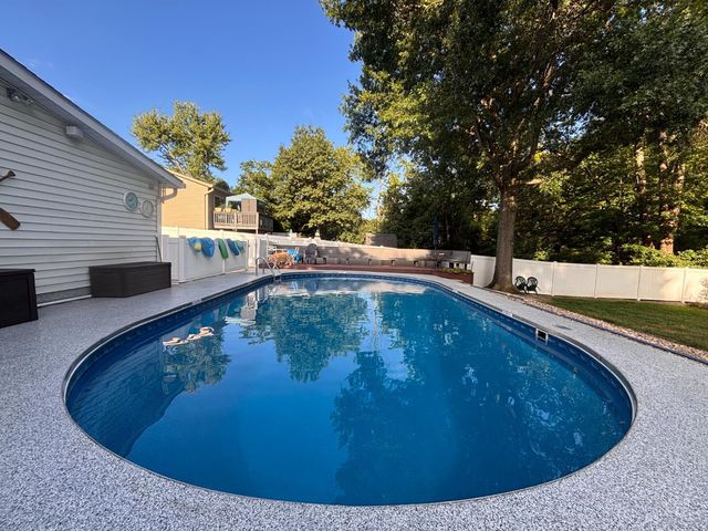 946 Mckelvey Road, Springfield Twp., OH 45231