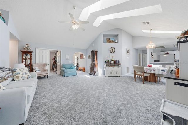 6492 SW 84TH STREET, Ocala, FL 34476