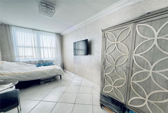 1920 S Ocean Dr 6A, Hallandale Beach, FL 33009