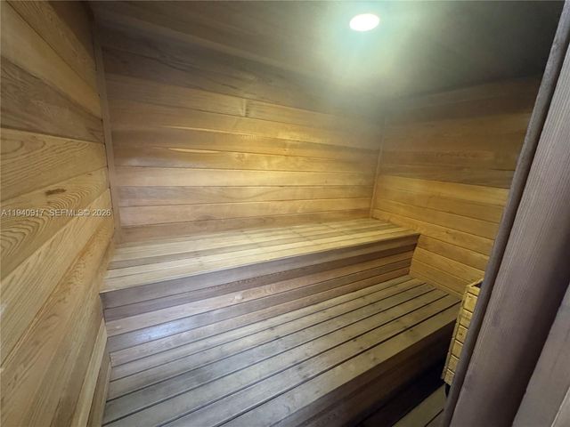 1920 S Ocean Dr 6A, Hallandale Beach, FL 33009