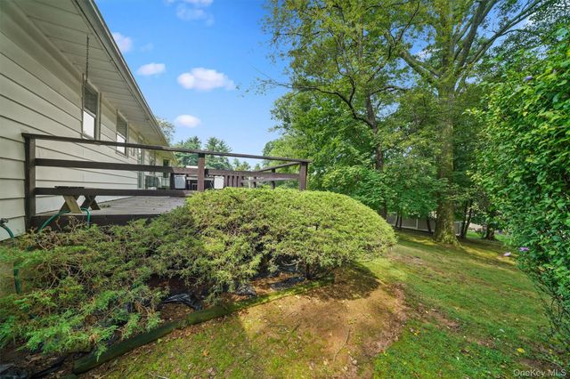 4 Lombardi Drive, New City, NY 10956