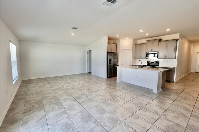 965 LAUREL VIEW WAY, Groveland, FL 34736