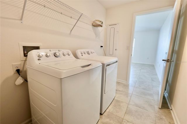965 LAUREL VIEW WAY, Groveland, FL 34736