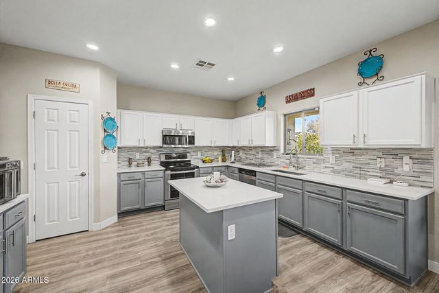 17429 W CARMEN Drive, Surprise, AZ 85388