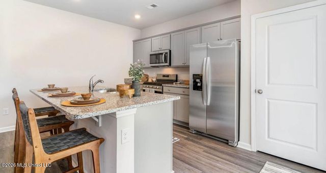 8225 Bankhead Drive, Olive Branch, MS 38654