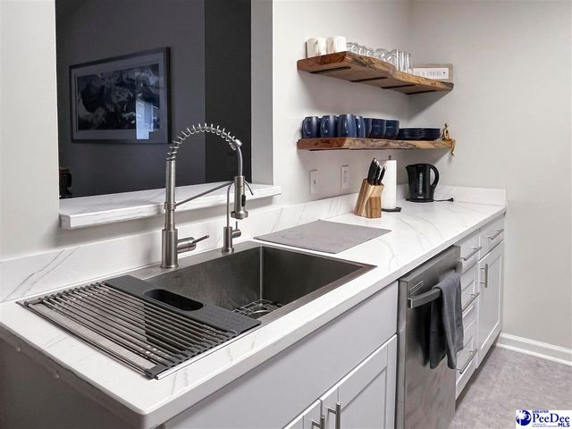 531 3rd Loop Road, Florence, SC 29505