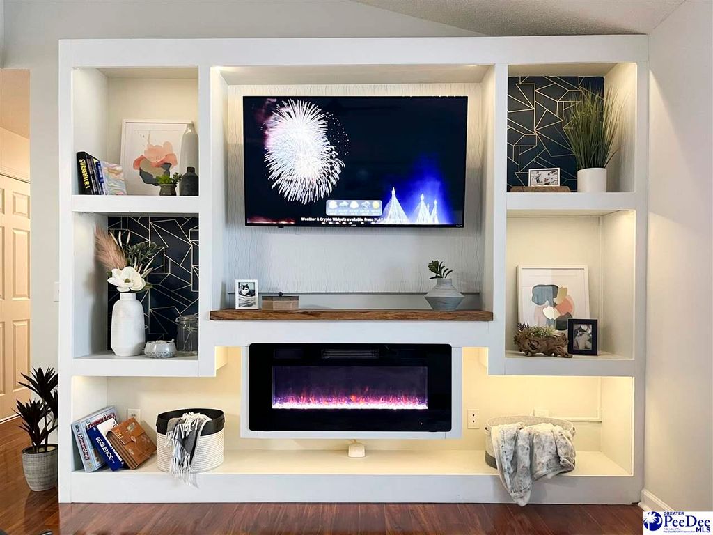 531 3rd Loop Road, Florence, SC 29505