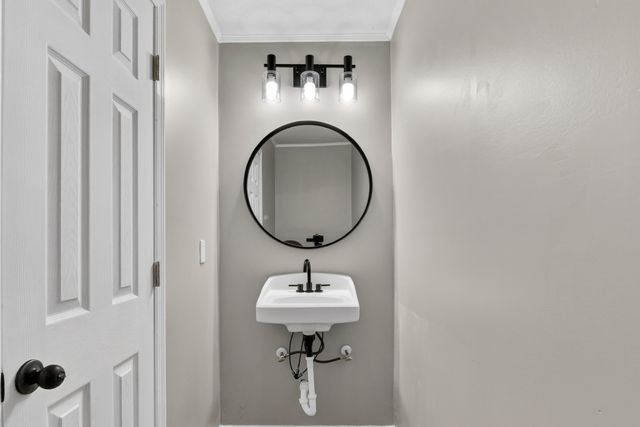 350 N 3rd St, Pulaski, TN 38478