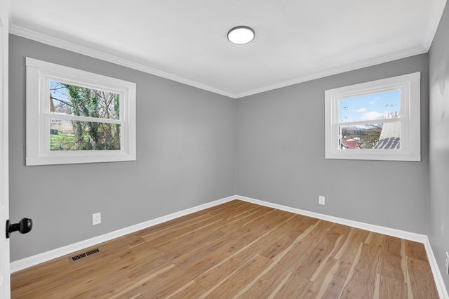 350 N 3rd St, Pulaski, TN 38478