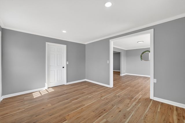 350 N 3rd St, Pulaski, TN 38478