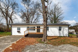 350 N 3rd St, Pulaski, TN 38478