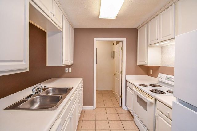 4012 Hidden Hollow Terrace A, Gainesville, GA 30506