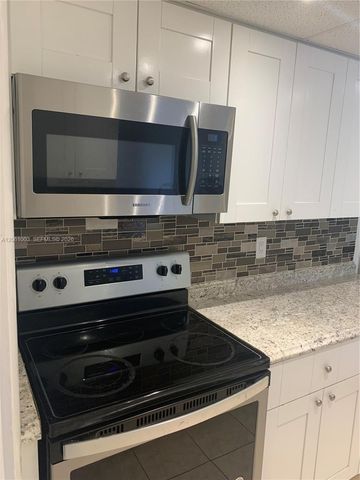 3246 N Pine Island Road 101, Sunrise, FL 33351