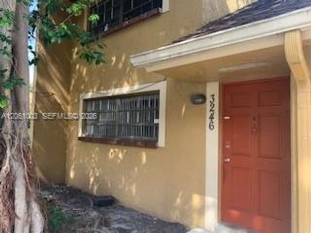 3246 N Pine Island Road 101, Sunrise, FL 33351