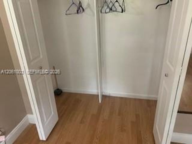3246 N Pine Island Road 101, Sunrise, FL 33351