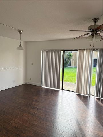 3246 N Pine Island Road 101, Sunrise, FL 33351