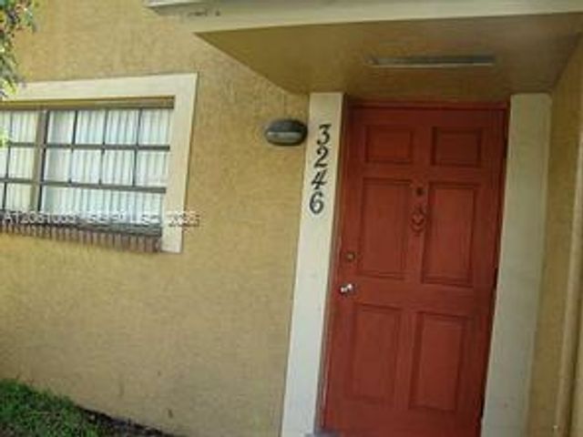 3246 N Pine Island Road 101, Sunrise, FL 33351