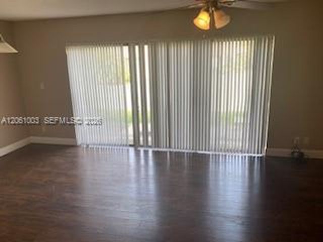 3246 N Pine Island Road 101, Sunrise, FL 33351