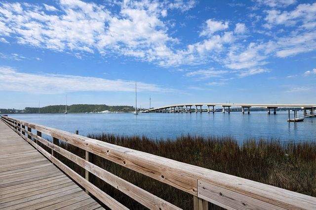 132 Low Tide Court, Charleston, SC 29492