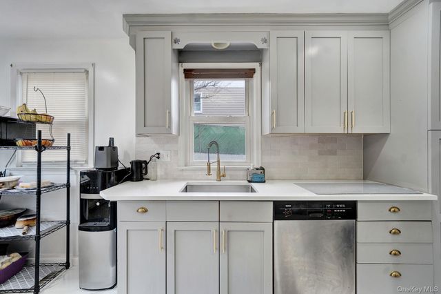 9 Valley View Drive, Yonkers, NY 10710