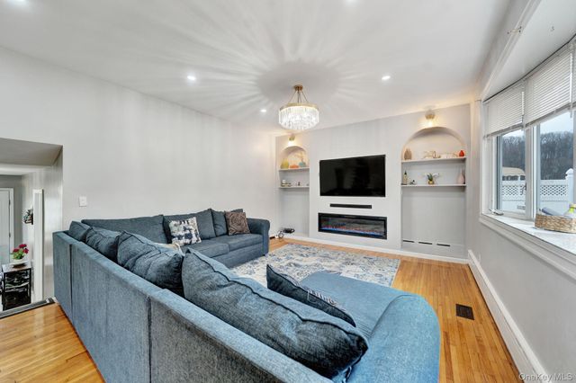 9 Valley View Drive, Yonkers, NY 10710