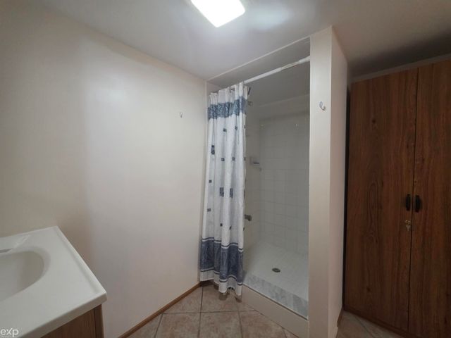47630 Robins Nest Drive, Shelby Twp, MI 48315