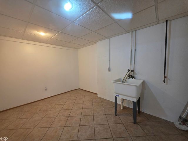 47630 Robins Nest Drive, Shelby Twp, MI 48315